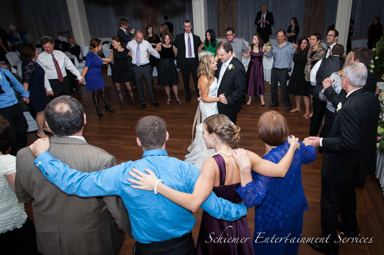 Nicole And Geoff Wildwood Golf Club Dj Pittsburgh Wedding Dj