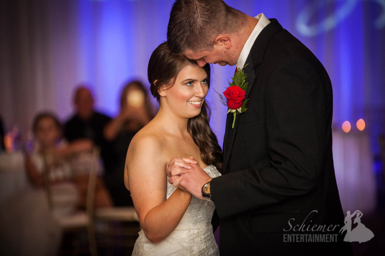 sheraton-pittsburgh-airport-wedding-reception-6-of-25