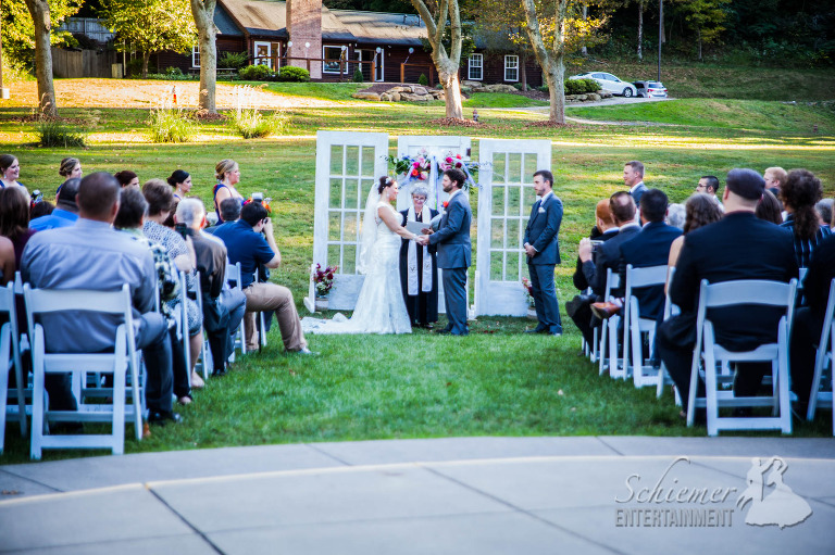 mayernik-center-avonworth-wedding-dj-6-of-25