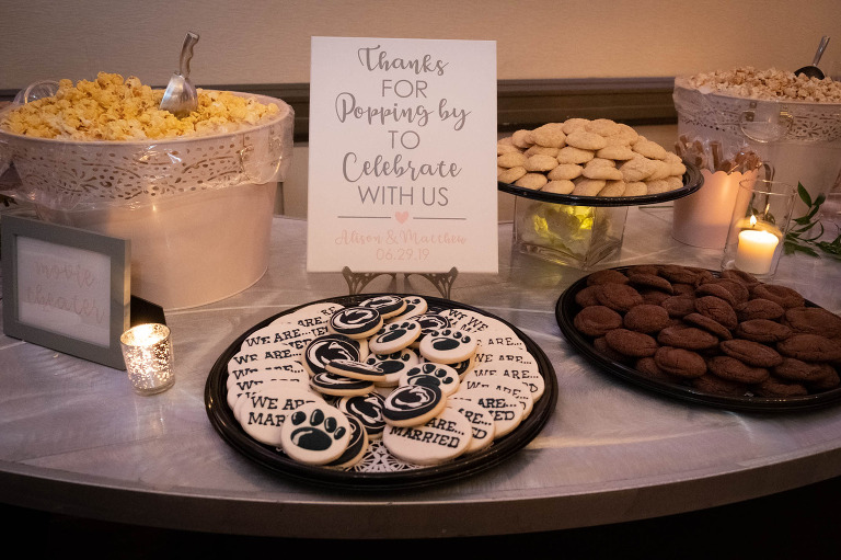 Penn State Wedding Cookies