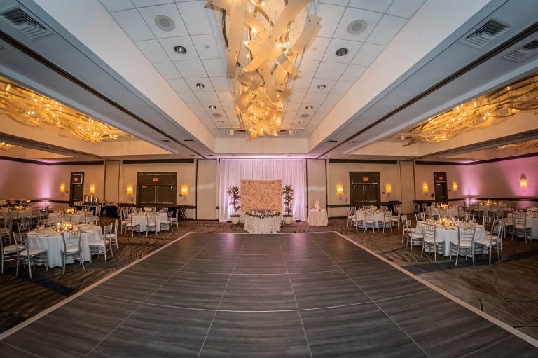 Pittsburgh Airport Marriott Ballroom Wedding